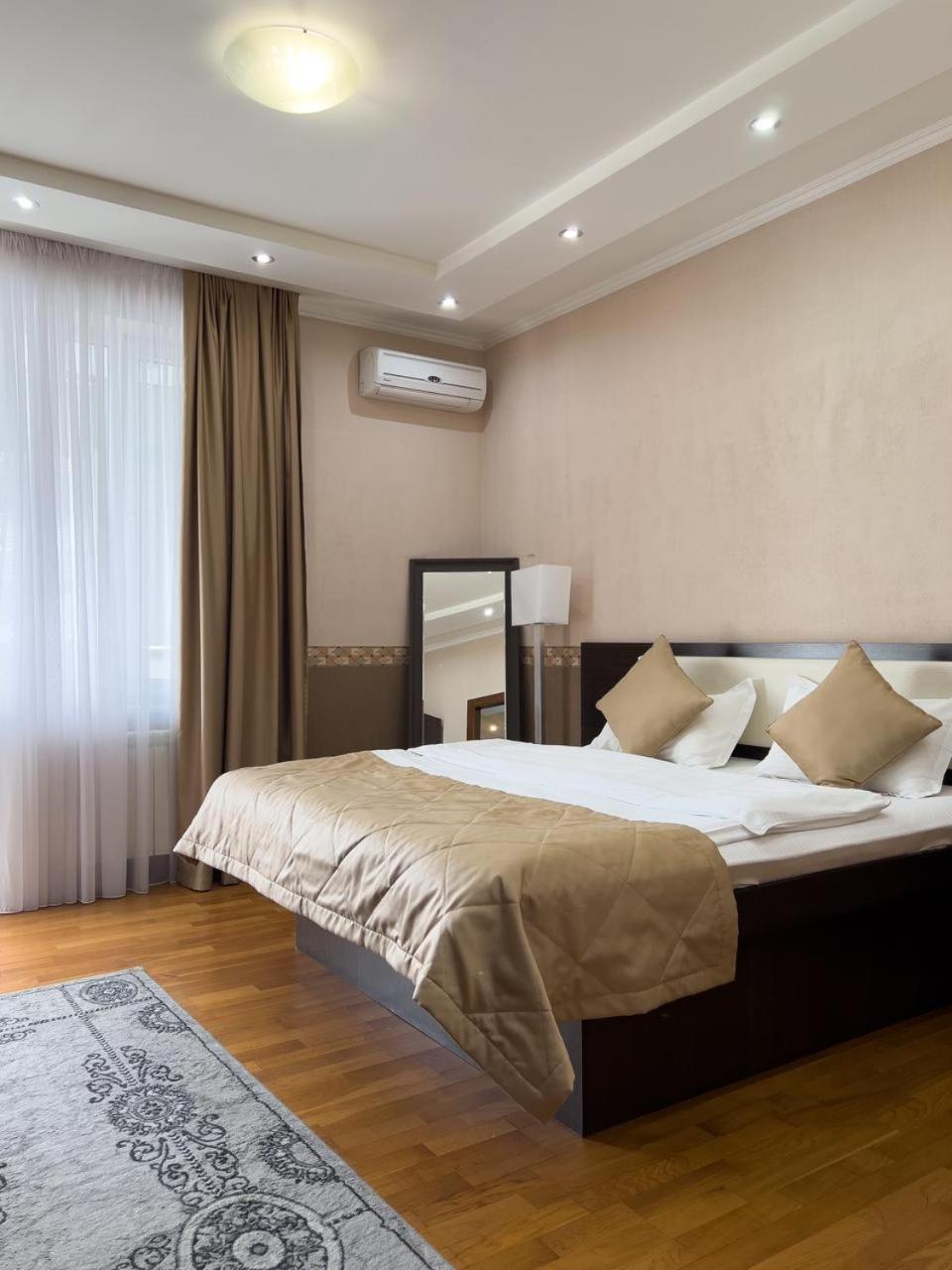 אלמטי Apartment 5 מראה חיצוני תמונה