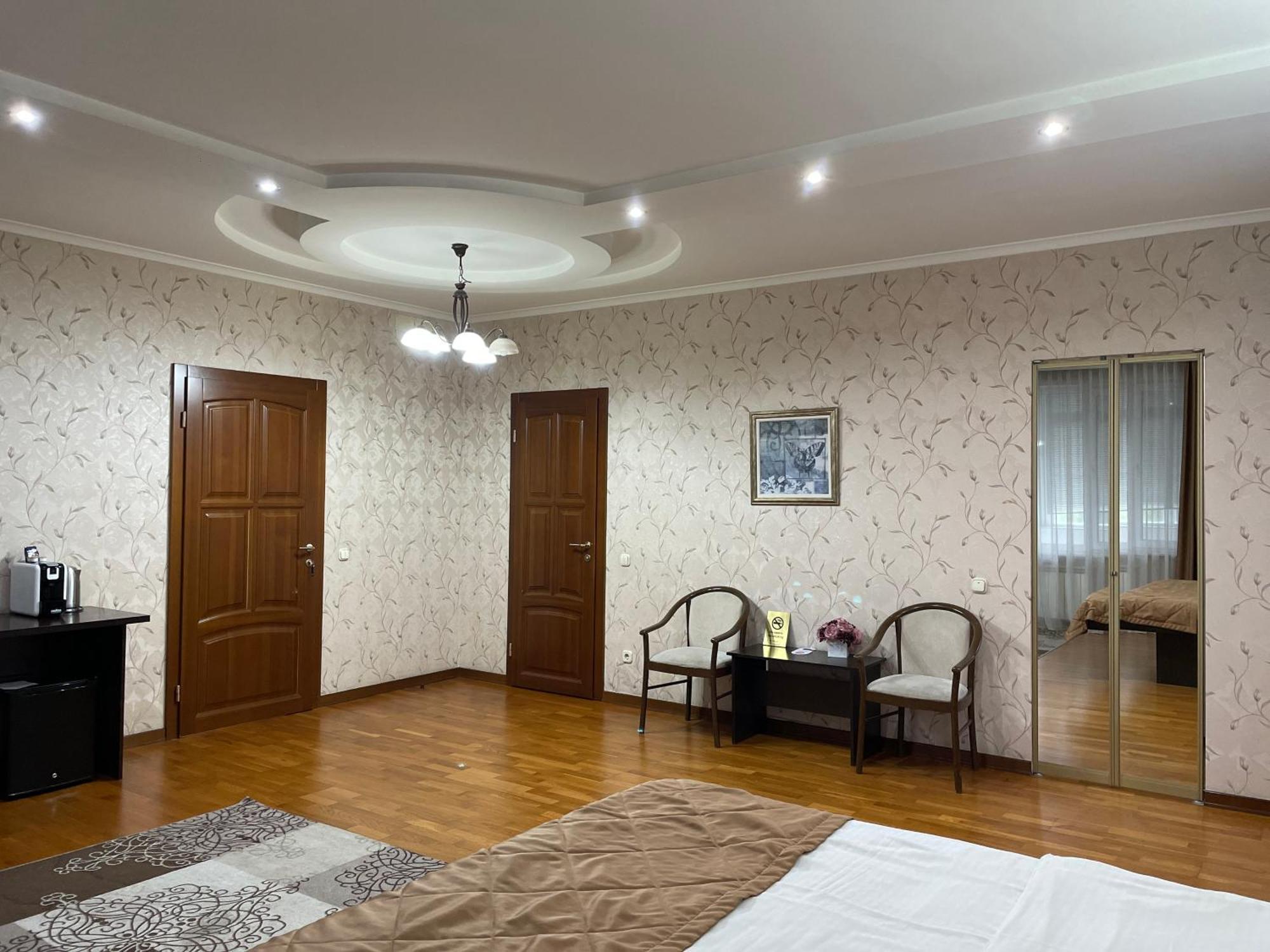 אלמטי Apartment 5 מראה חיצוני תמונה
